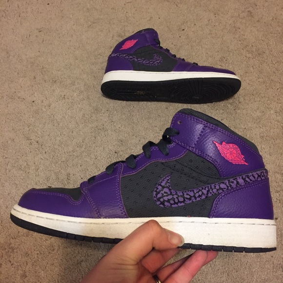 air jordan 1 phat purple